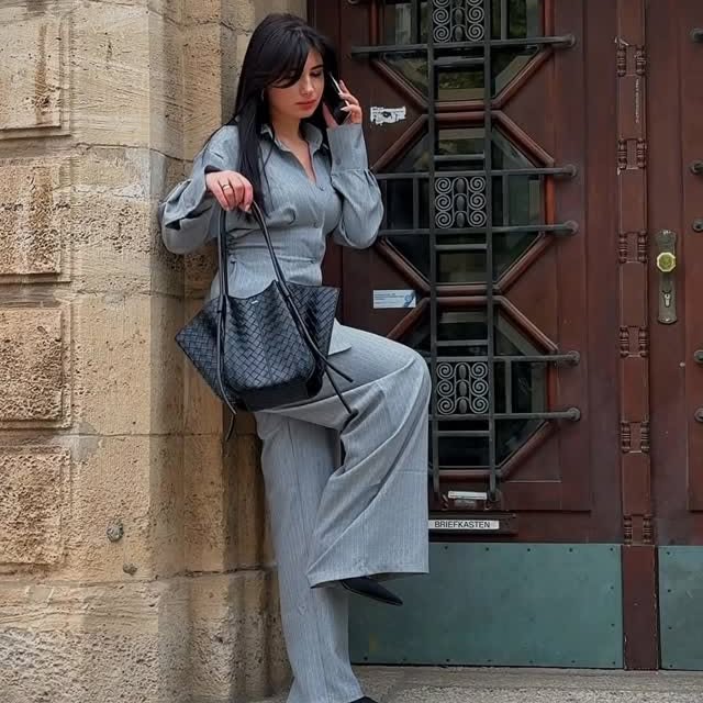 Lifestyle UGC with handbag